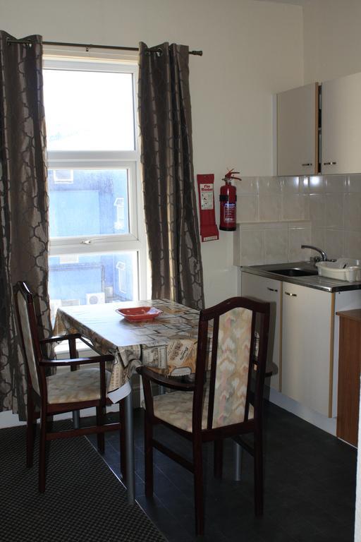 Adelphi Flats Apartment