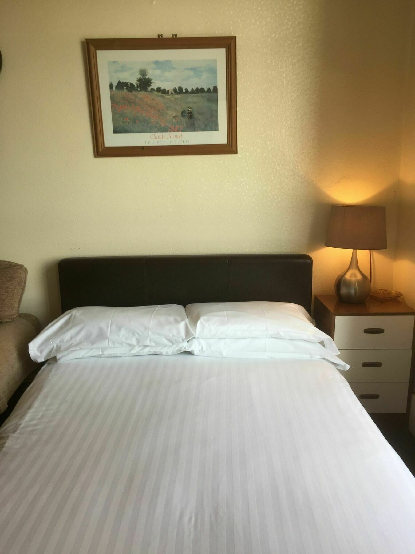 Adelphi Flats Apartment *